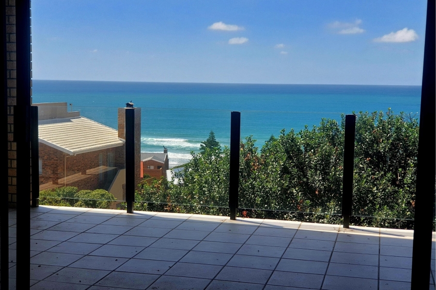 4 Bedroom Property for Sale in Boggomsbaai Western Cape